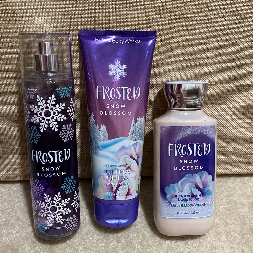 Frosted snow blossom Bath and Body set
